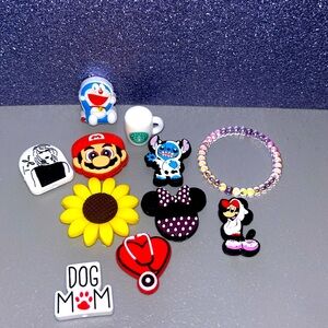 Bundle of 10 focal beads and 1 round frame